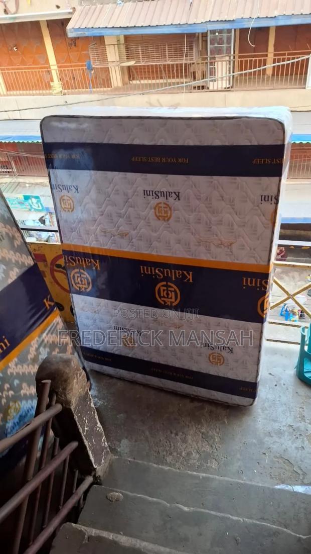 High Density Mattress for Sale at Wholesale · Photo 1