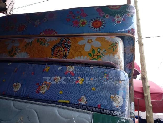 10inches Double Mattress for Sale · Photo 1