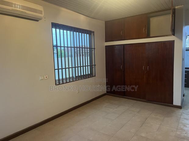 3bdrm House in Bronko, Baatsona Total for rent · Photo 4