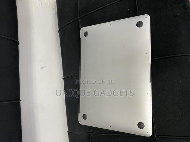 Laptop Apple MacBook Air 8GB Intel Core I5 SSD 128GB · Photo 5