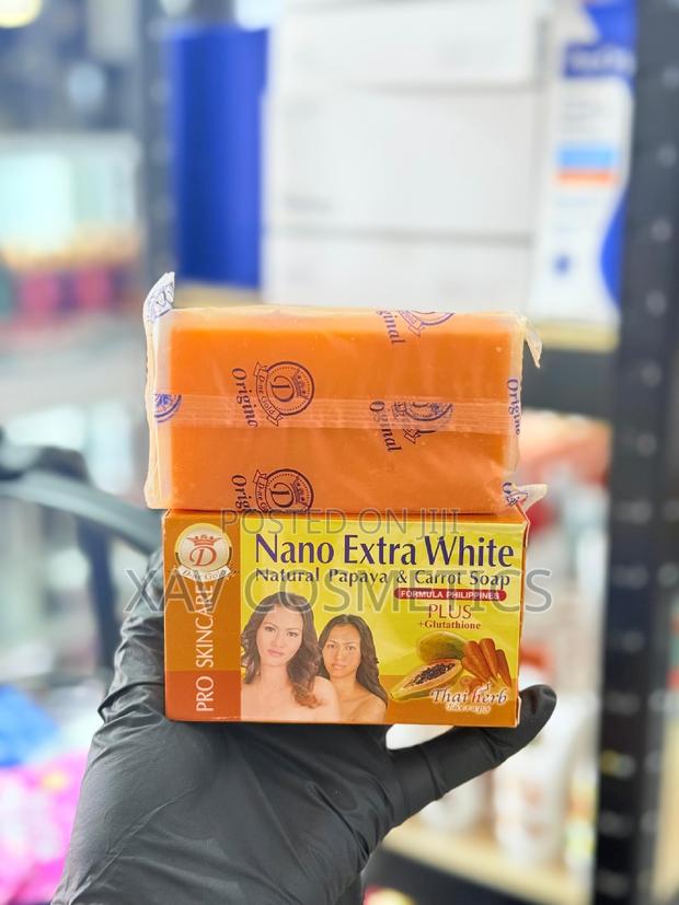 Nano Extra Whitening Soap · Photo 1