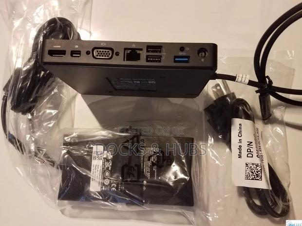 Dell Usb-C Wd15 Triple Monitor Dock - 130w Adapter · Photo 2