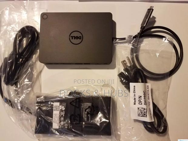Dell Usb-C Wd15 Triple Monitor Dock - 130w Adapter · Photo 1