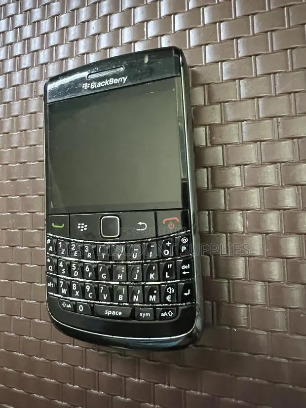 BlackBerry Bold 9700 Black · Photo 2
