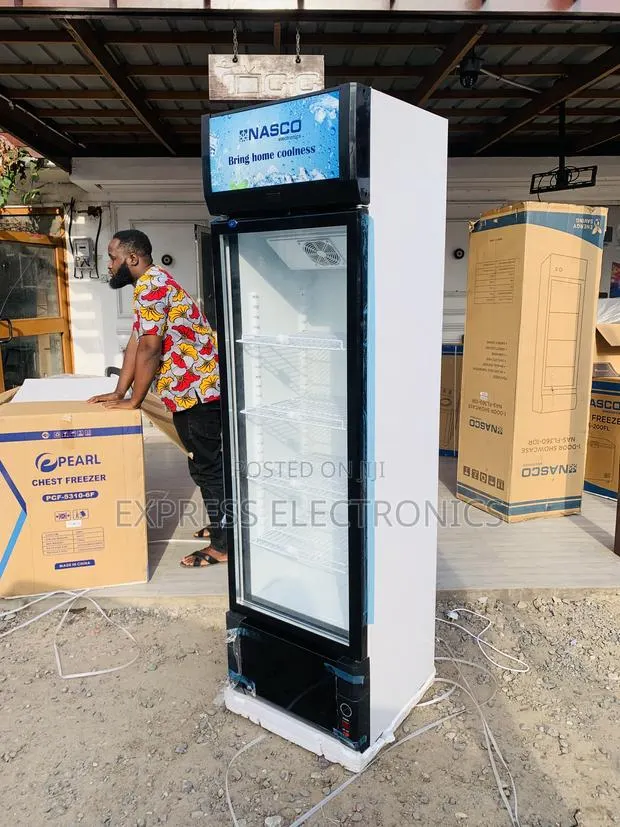 High Quality Sleek Nasco Nas-Fl360-1dr 298L Single Door Display Fridg · Photo 1