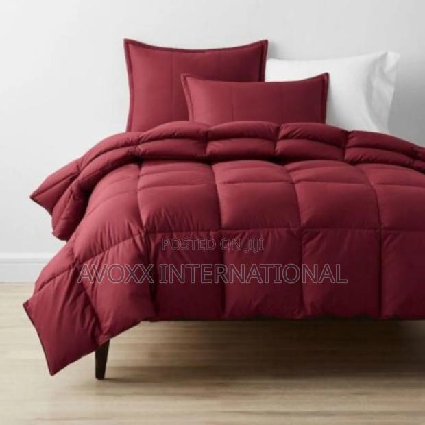 Down Alternative Duvet, Queen S.Comforter + 2 Pillow Covers · Photo 1
