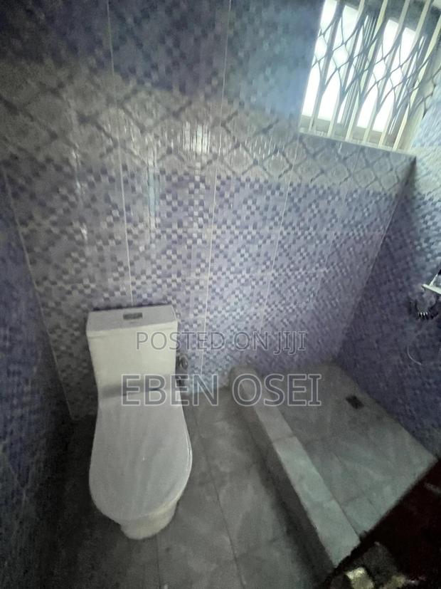 1bdrm Apartment in Dansoman for rent · Photo 5