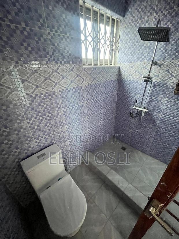 1bdrm Apartment in Dansoman for rent · Photo 3