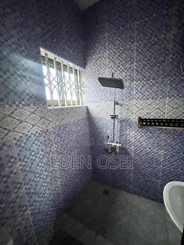 1bdrm Apartment in Dansoman for rent · Photo 6