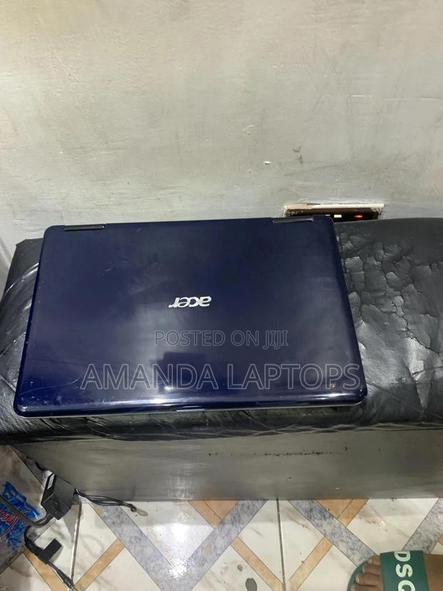 New Laptop Acer 4GB Intel HDD 320GB · Photo 1