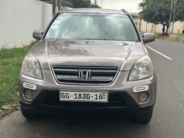 Honda CR-V Automatic 2005 Gold · Photo 5