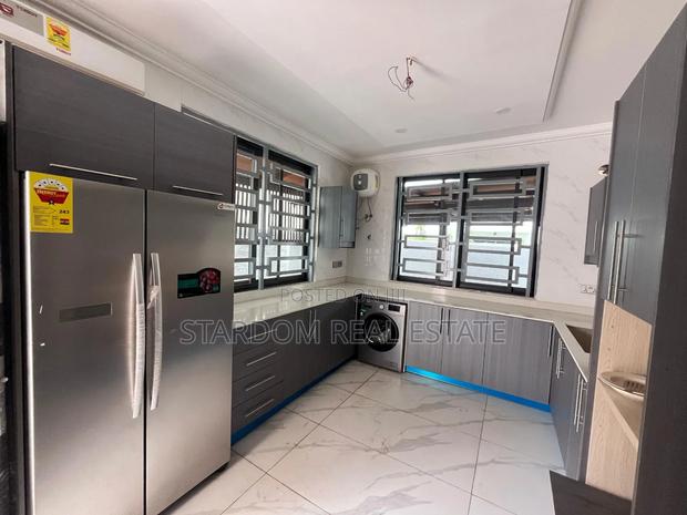 4bdrm Duplex in Ars, East Legon for sale · Photo 2
