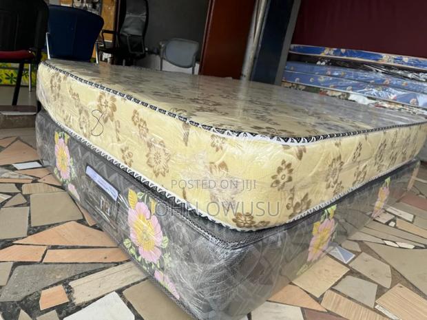 8inches Double Standard Mattress for Sale · Photo 1