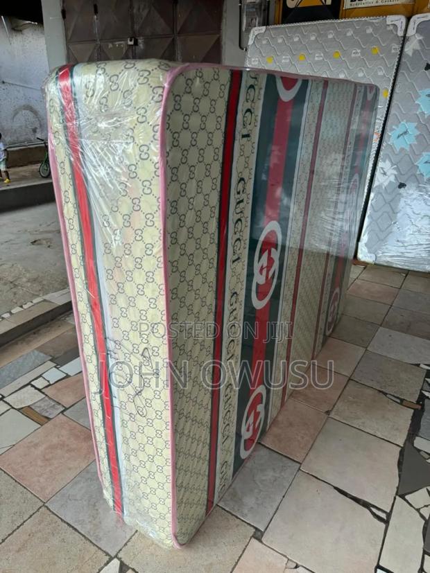 13inch Double Mattress for Sale · Photo 1