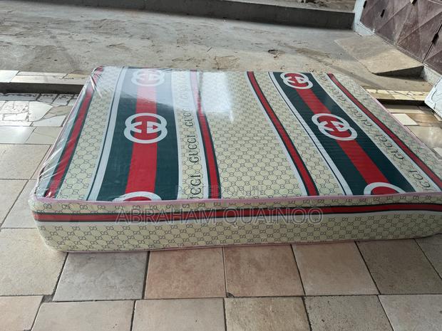 9inches Double Mattress for Sale · Photo 1