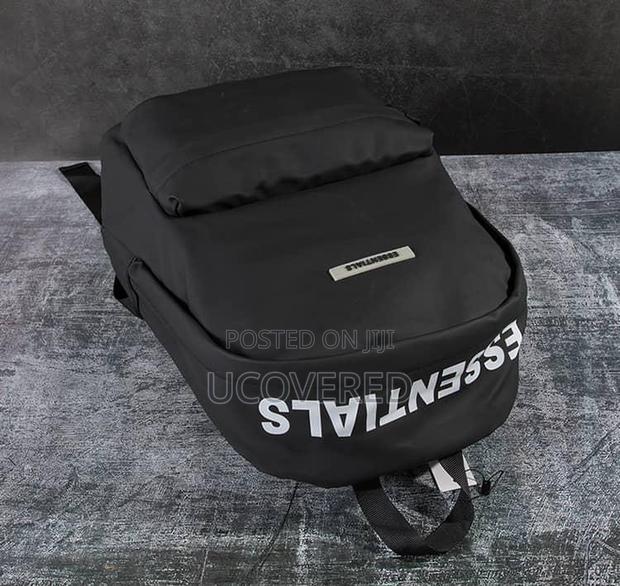 Top Quality Designer New Leather Backpack · Photo 5