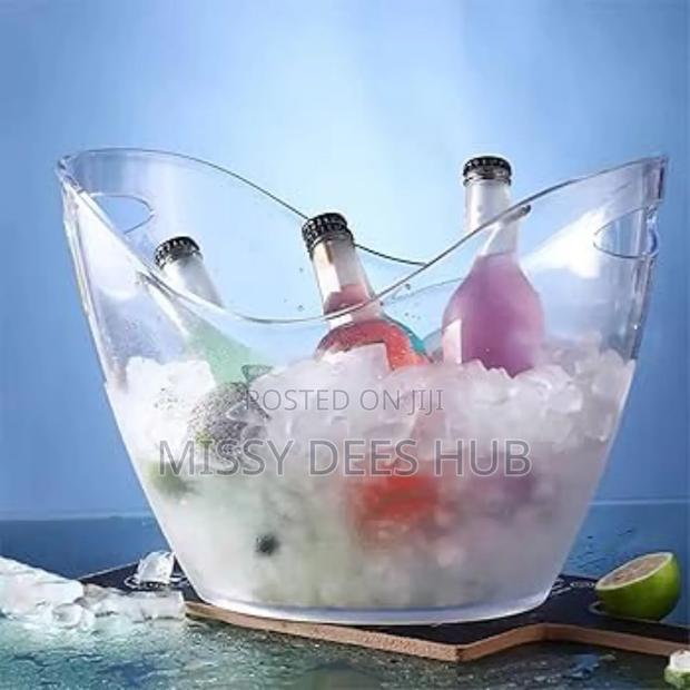 8 Litres Acrylic Ice Bucket · Photo 1