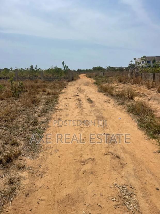 Serene Residence Half Plot ! Affordable at Prampram · Photo 1