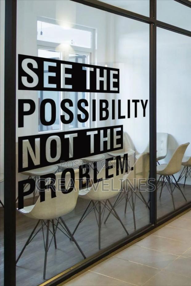 Glass Vinyl · Photo 1