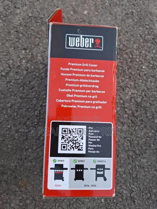 Weber 7183 Premium Barbecue Grill Cover · Photo 3