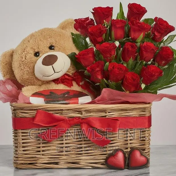 Luxe Love Basket · Photo 1