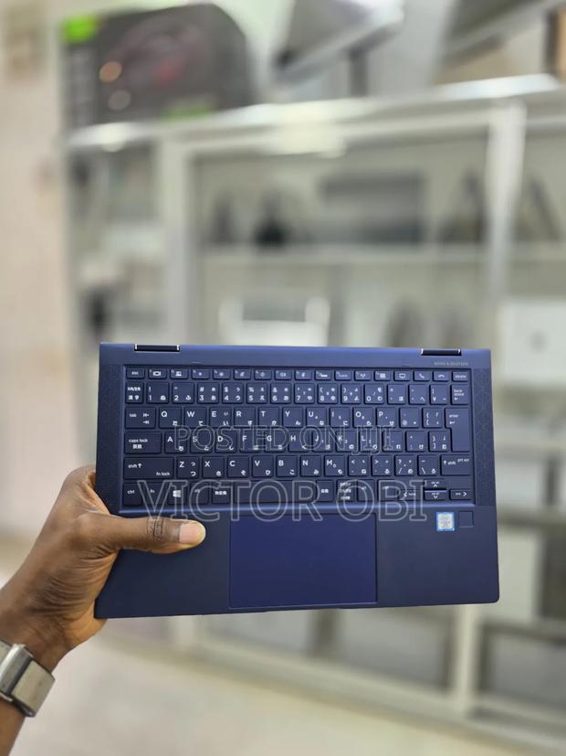 Laptop HP Dragonfly G2 8GB Intel Core I5 SSD 256GB · Photo 4