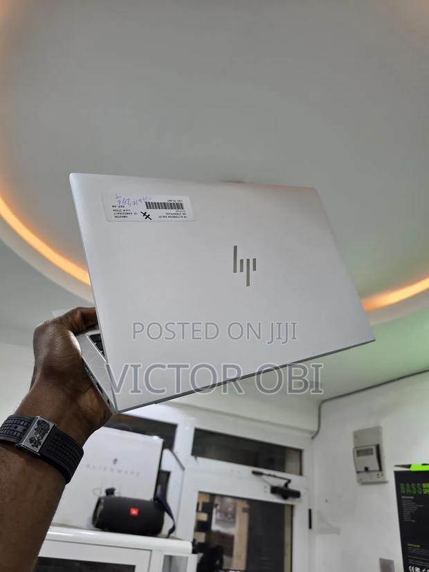 Laptop HP EliteBook 830 G7 16GB Intel Core I7 SSD 512GB · Photo 5