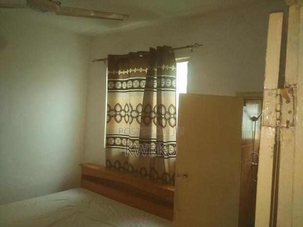 1bdrm Apartment in Estate Agency, Baatsona Total for rent · Photo 2