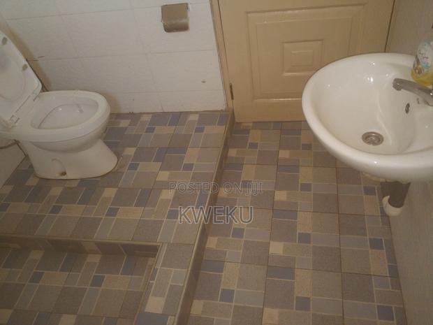 1bdrm Apartment in Estate Agency, Baatsona Total for rent · Photo 6