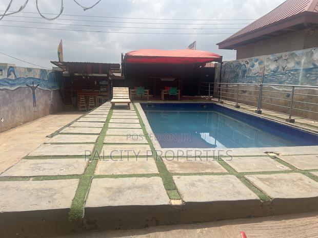 Executive Hotel for Sale in Ahodwo Daban · Photo 5