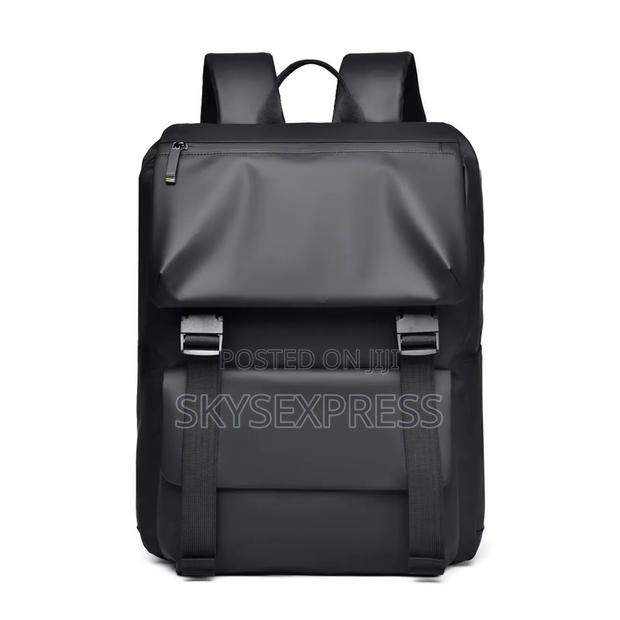 Waterproof Material Convenient Computer Backpack · Photo 2
