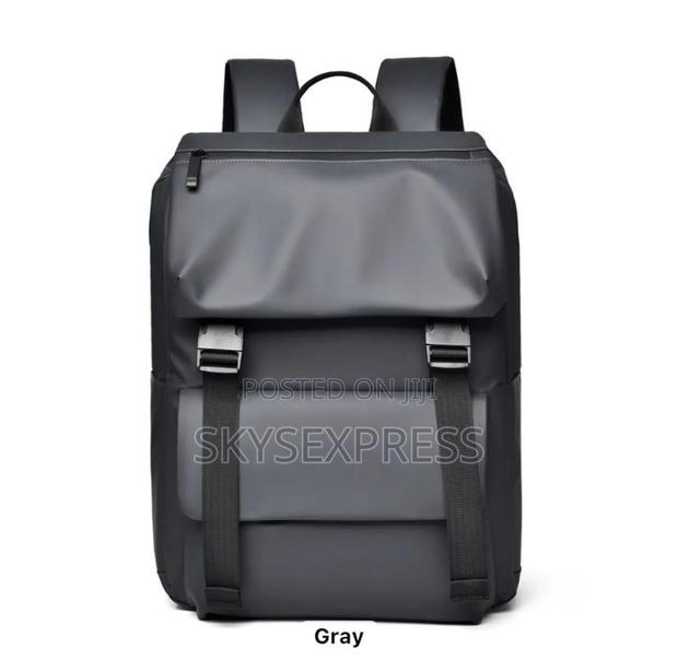 Waterproof Material Convenient Computer Backpack · Photo 3