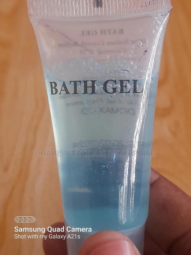 Shower Gel/Soap For Hotels Etc. 100 Pcs In A Pack. · Photo 1