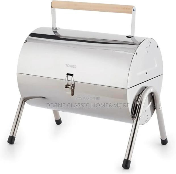 Tower Portable Barrel Grill With Wooden Carry Handle · Photo 3