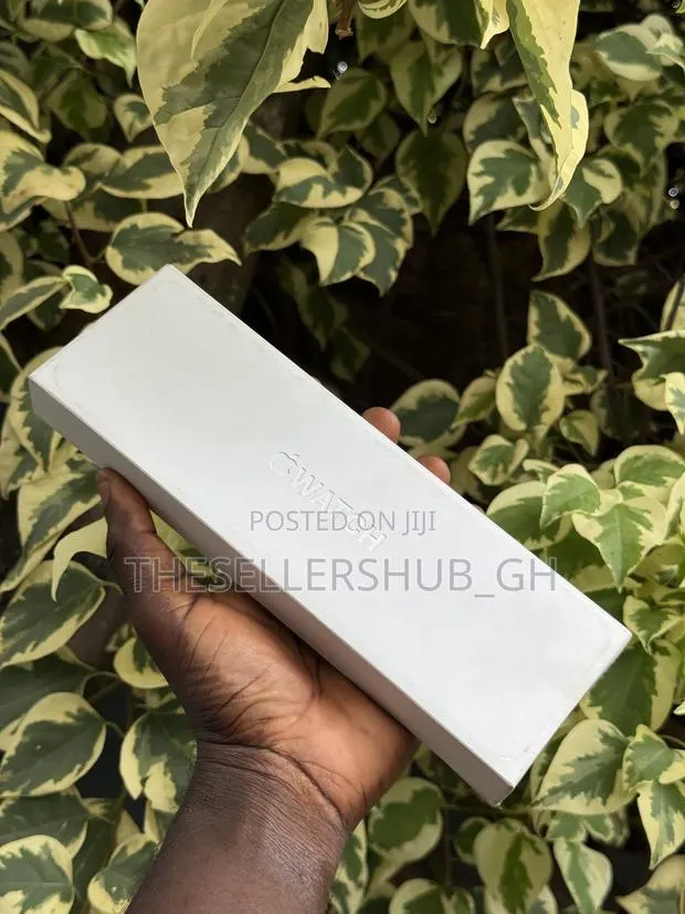 Apple Watch Series 11 46mm GPS Only · Photo 1