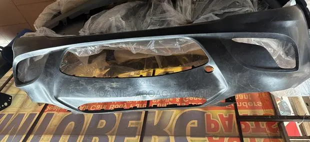 Accent 2012 Front Bumper · Photo 1