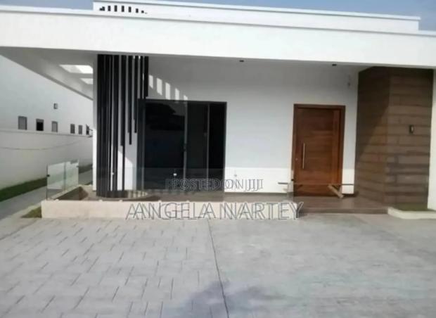 3bdrm House in Sakumono Estates for sale · Photo 2