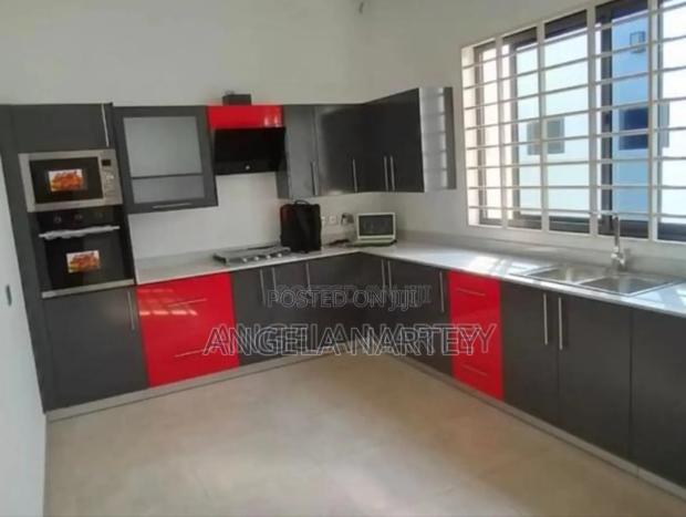 3bdrm House in Sakumono Estates for sale · Photo 5