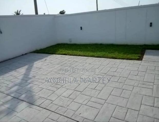 3bdrm House in Sakumono Estates for sale · Photo 7