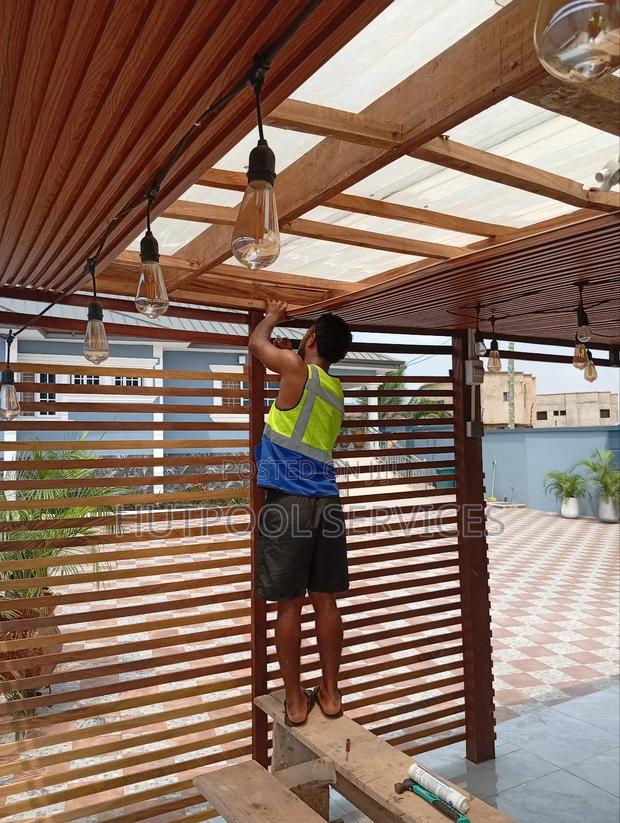 Ceiling Fluted Panels Installation · Photo 2