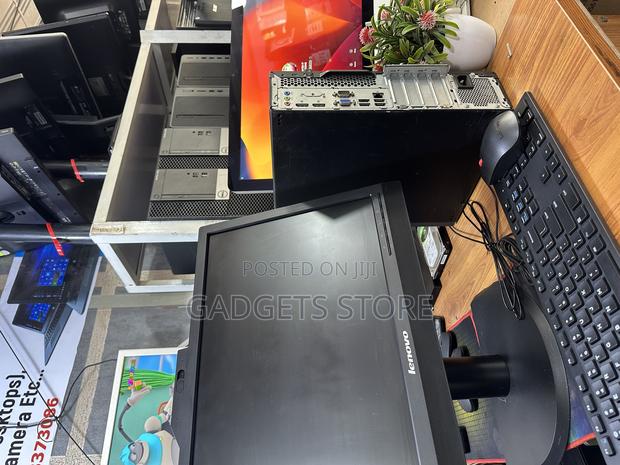 Lenovo ThinkCentre M710 SFF 8GB Intel Core i5 HDD 500GB · Photo 2