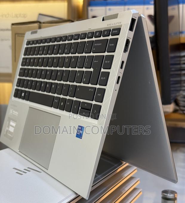 Laptop HP EliteBook 1040 G8 32GB Intel Core i7 SSD 512GB · Photo 6