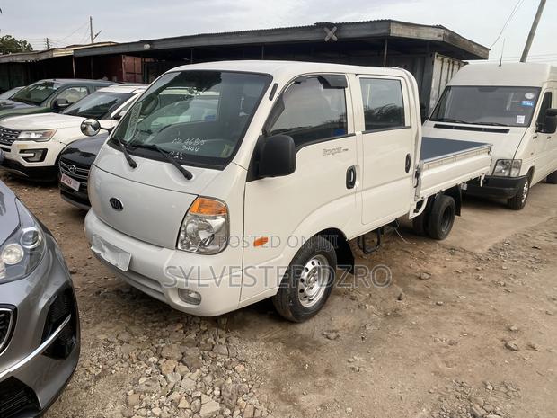 Kia Bongo Manual LLL · Photo 2