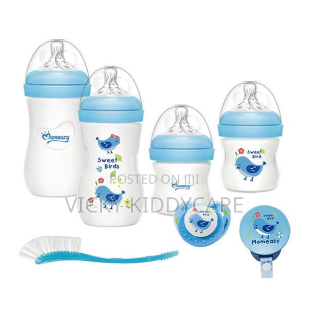 Momeasy Feeding Bottles Set · Photo 2