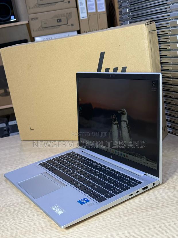 Laptop HP EliteBook 840 G8 16GB Intel Core i5 SSD 256GB · Photo 4