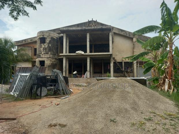 7bdrm House in Buokrom Estate Nana, Kumasi Metropolitan for sale · Photo 6