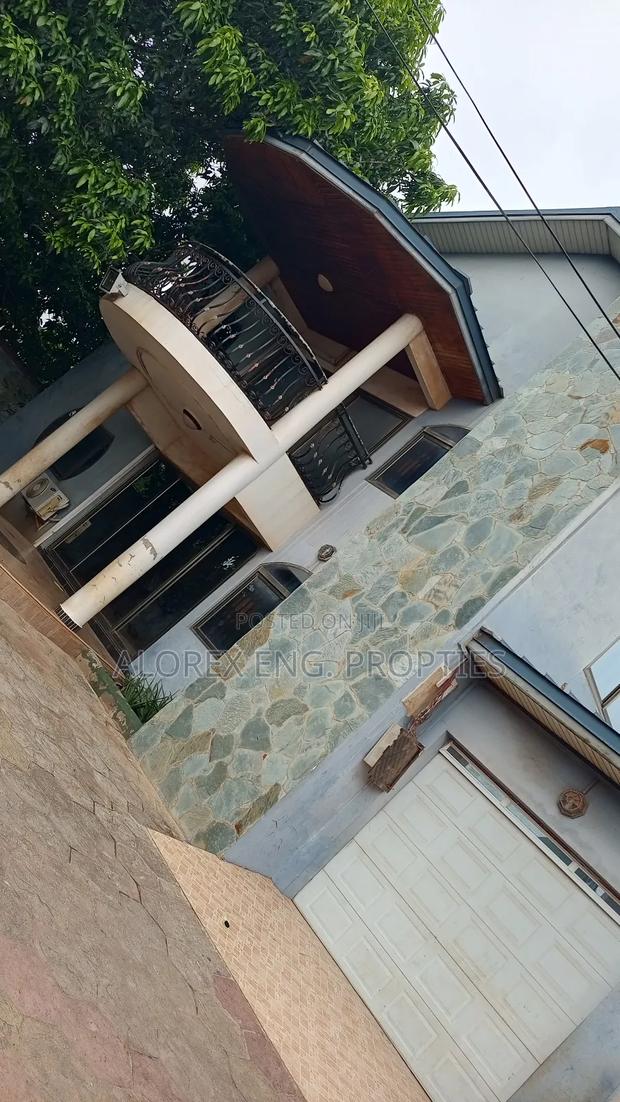 7bdrm House in Foster Home, Adenta for rent · Photo 1