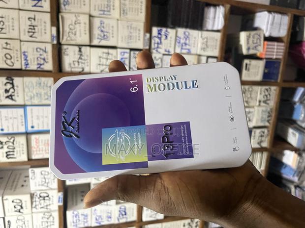 iPhone 13 Screen (Jk) · Photo 1
