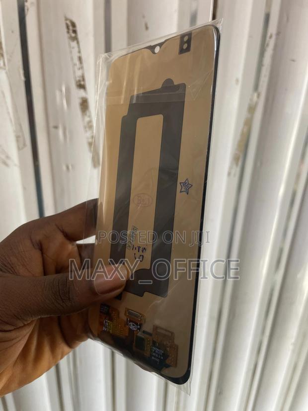 Galaxy M31 Oled Screen · Photo 3