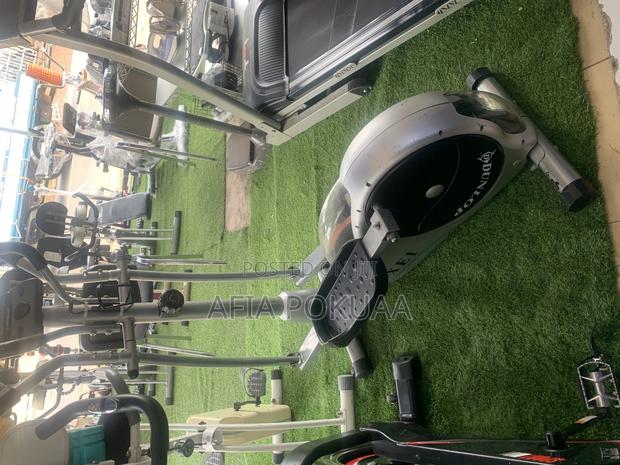 Elliptical Cross Trainer Machine · Photo 3